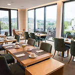 Lam ホテル 4*