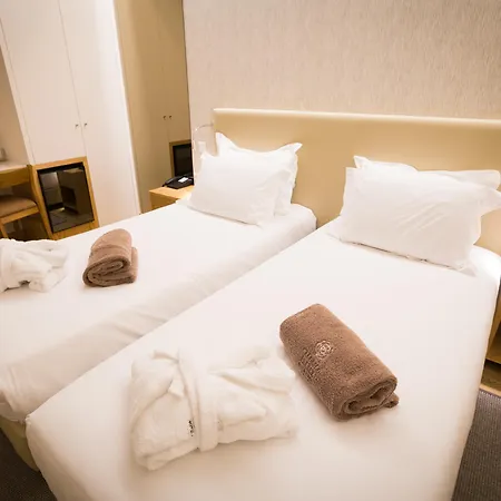 Lam Hotel 4*