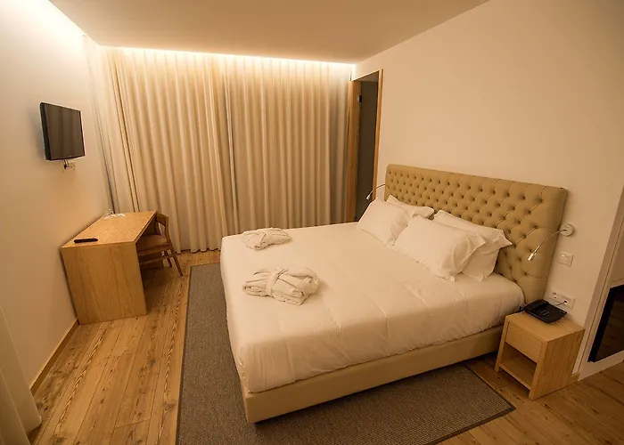 Flag Celorico Palace Hotel Celorico De Basto